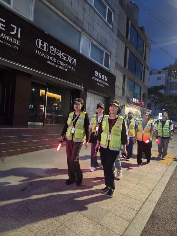 f9640805eb46f0f6f8afaff70a75379c_1781236516_8133.jpg