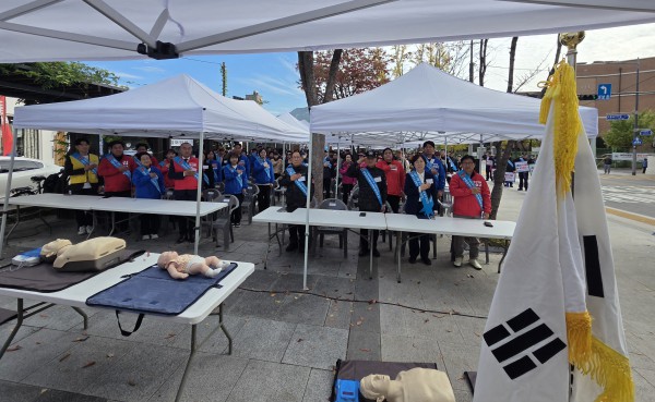 78b28ca1dee5540bfb148ab99abd5c44_1792975634_3833.jpg